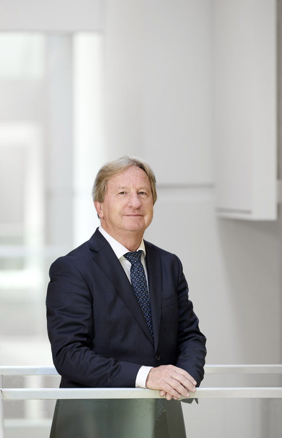 Theo Simons