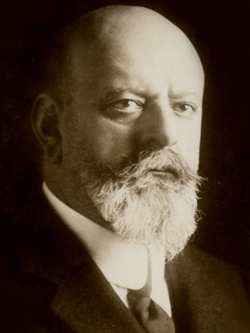 Emiliano Figueroa Larraín