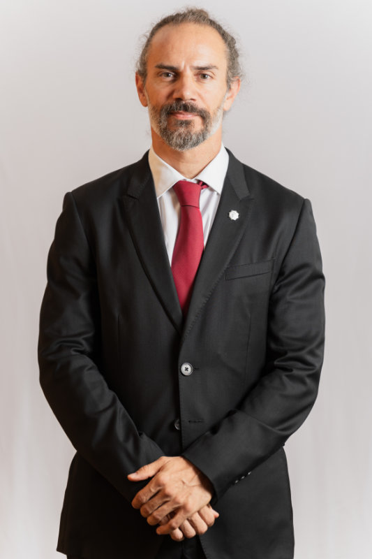 Eduardo Robsy Petrus