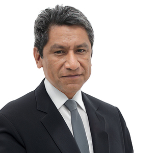 Carlos Ricardo Aliaga Calderón