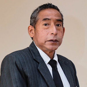 Orlando Felipe Sacio Paredes