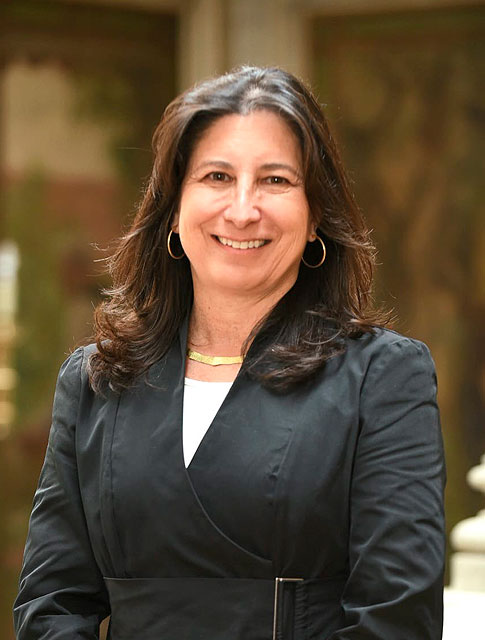 Alejandra Precht Rorris
