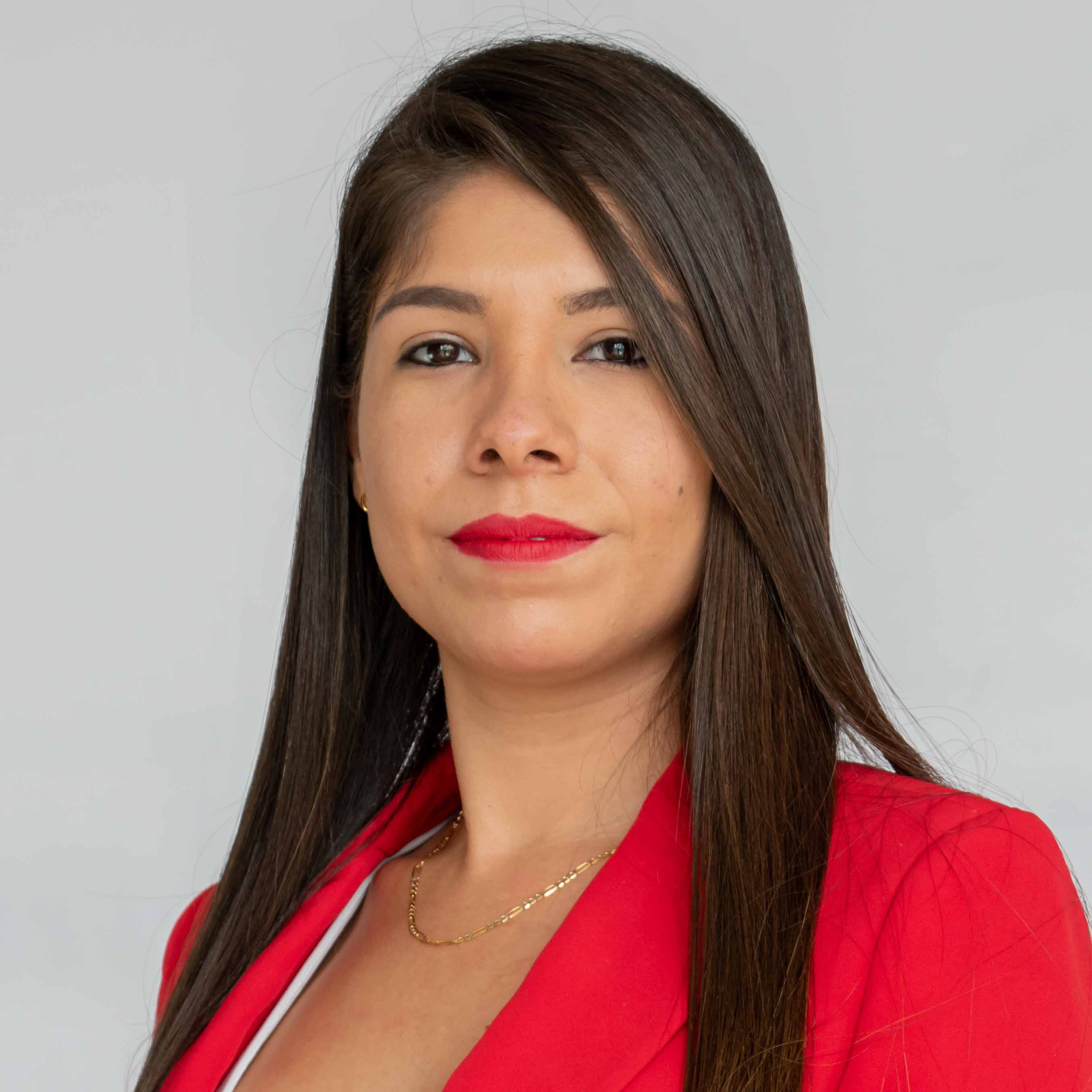 Estrella De La Paz Bernal Con Licencia