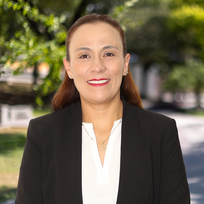 María Del Pilar Lozano Mac Donald