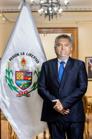 Econ. Giovanni Luis Elliot Arias
